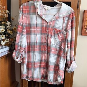 Plaid Hooded Shirt in Red and Gray